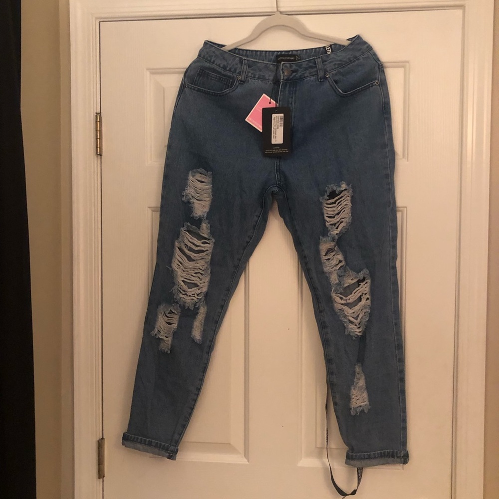 PrettyLittleThing Distressed Mom Jeans NWT